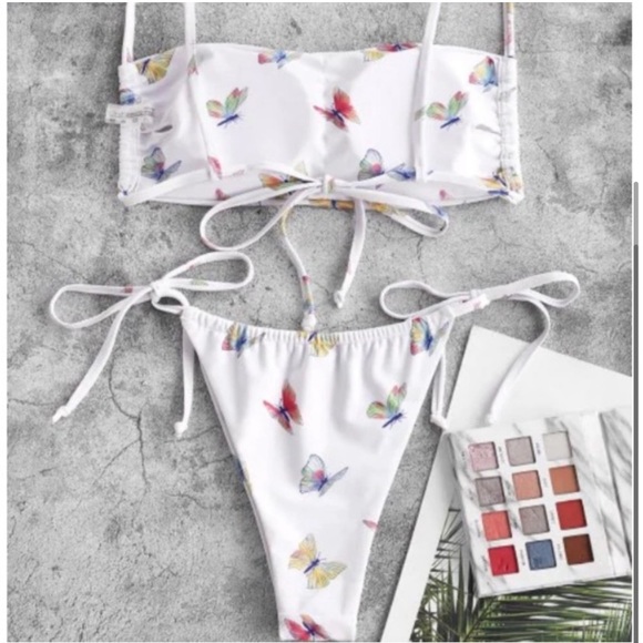 🪞 NEW butterfly printed side tie bikini set - Picture 3 of 3